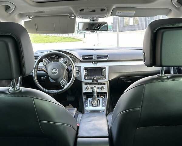 Черный Фольксваген Пассат, объемом двигателя 2 л и пробегом 228 тыс. км за 13400 $, фото 16 на Automoto.ua