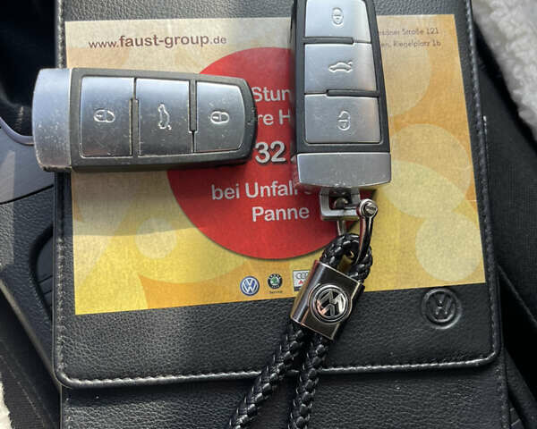 Черный Фольксваген Пассат, объемом двигателя 1.97 л и пробегом 236 тыс. км за 10950 $, фото 40 на Automoto.ua