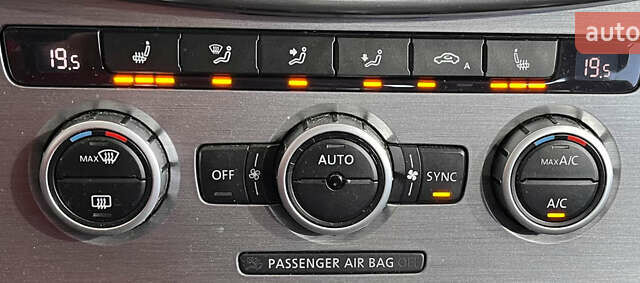 Чорний Фольксваген Пассат, об'ємом двигуна 1.97 л та пробігом 321 тис. км за 10750 $, фото 14 на Automoto.ua