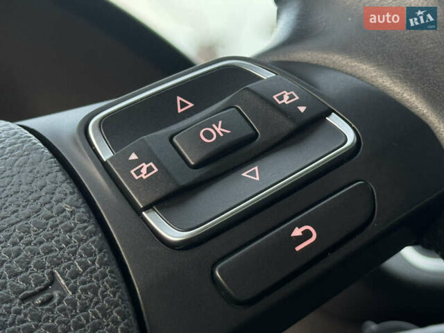 Черный Фольксваген Пассат, объемом двигателя 1.6 л и пробегом 213 тыс. км за 11900 $, фото 38 на Automoto.ua