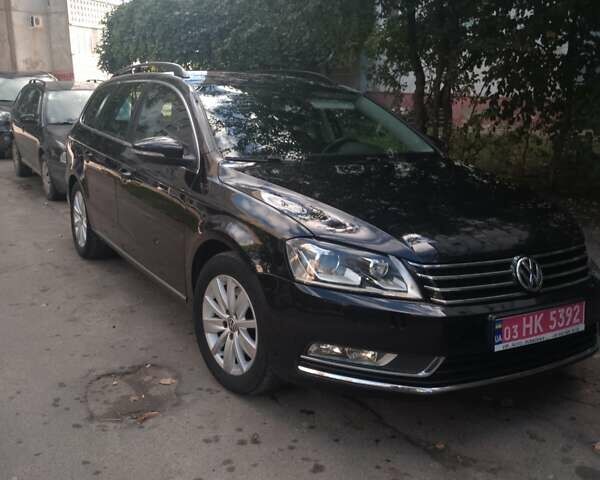Черный Фольксваген Пассат, объемом двигателя 1.6 л и пробегом 228 тыс. км за 14000 $, фото 11 на Automoto.ua
