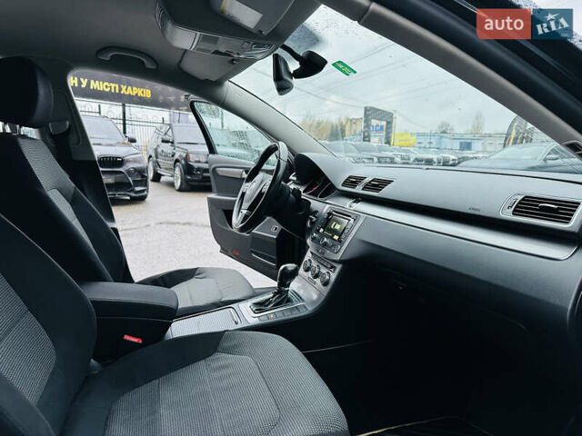 Чорний Фольксваген Пассат, об'ємом двигуна 2 л та пробігом 190 тис. км за 11500 $, фото 23 на Automoto.ua