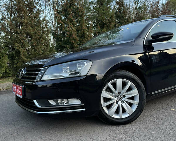 Чорний Фольксваген Пассат, об'ємом двигуна 2 л та пробігом 244 тис. км за 12550 $, фото 12 на Automoto.ua