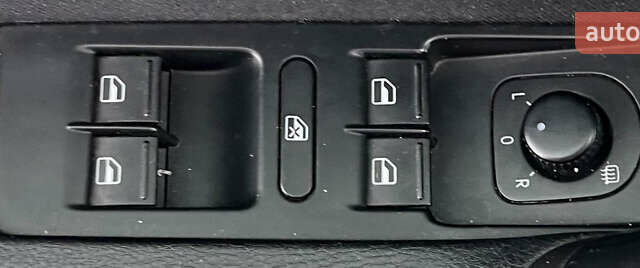 Чорний Фольксваген Пассат, об'ємом двигуна 1.97 л та пробігом 321 тис. км за 10750 $, фото 22 на Automoto.ua