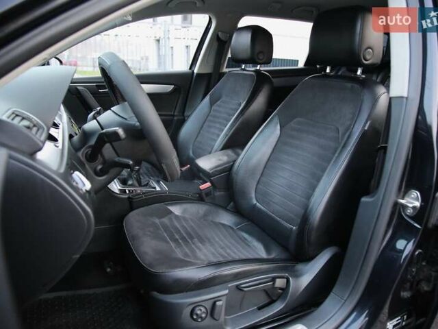 Черный Фольксваген Пассат, объемом двигателя 1.6 л и пробегом 262 тыс. км за 8800 $, фото 6 на Automoto.ua