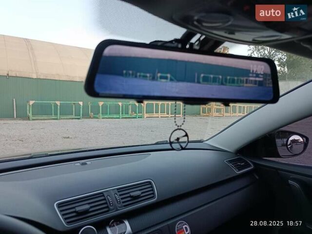 Черный Фольксваген Пассат, объемом двигателя 1.6 л и пробегом 270 тыс. км за 11000 $, фото 14 на Automoto.ua