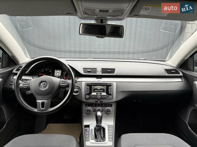 Чорний Фольксваген Пассат, об'ємом двигуна 2 л та пробігом 230 тис. км за 12300 $, фото 2 на Automoto.ua