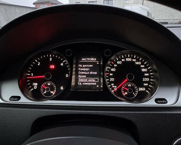 Черный Фольксваген Пассат, объемом двигателя 1.97 л и пробегом 299 тыс. км за 10800 $, фото 24 на Automoto.ua