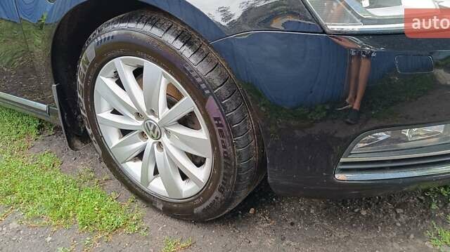 Черный Фольксваген Пассат, объемом двигателя 1.97 л и пробегом 251 тыс. км за 12999 $, фото 13 на Automoto.ua
