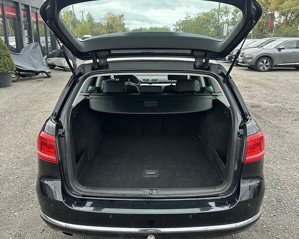 Черный Фольксваген Пассат, объемом двигателя 1.6 л и пробегом 245 тыс. км за 11999 $, фото 12 на Automoto.ua