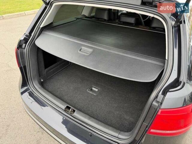 Чорний Фольксваген Пассат, об'ємом двигуна 2 л та пробігом 283 тис. км за 11300 $, фото 30 на Automoto.ua