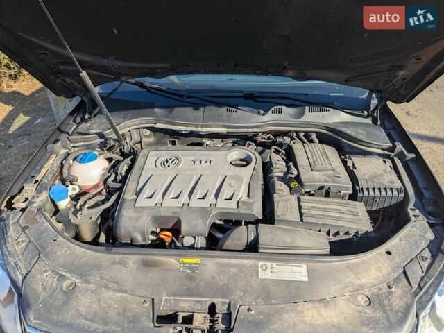 Чорний Фольксваген Пассат, об'ємом двигуна 1.97 л та пробігом 258 тис. км за 13000 $, фото 18 на Automoto.ua