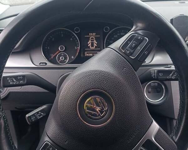 Черный Фольксваген Пассат, объемом двигателя 2 л и пробегом 236 тыс. км за 10700 $, фото 7 на Automoto.ua