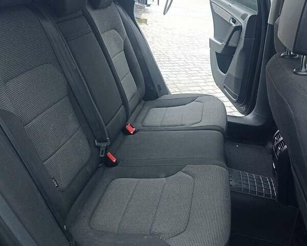 Черный Фольксваген Пассат, объемом двигателя 2 л и пробегом 236 тыс. км за 10700 $, фото 3 на Automoto.ua