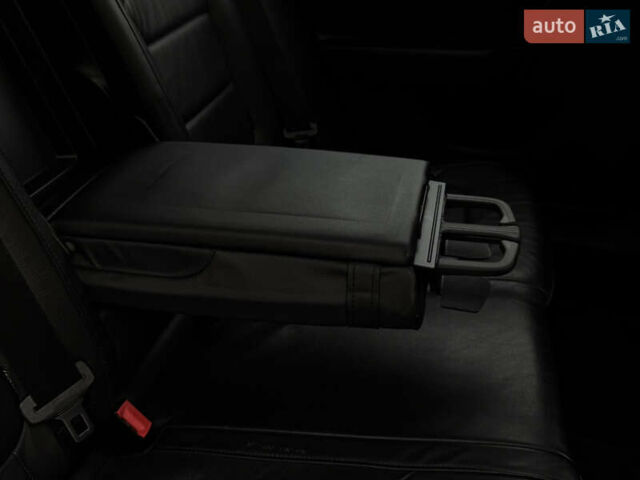Чорний Фольксваген Пассат, об'ємом двигуна 2 л та пробігом 193 тис. км за 13500 $, фото 33 на Automoto.ua