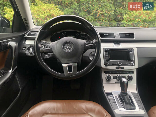 Чорний Фольксваген Пассат, об'ємом двигуна 2 л та пробігом 223 тис. км за 13990 $, фото 87 на Automoto.ua