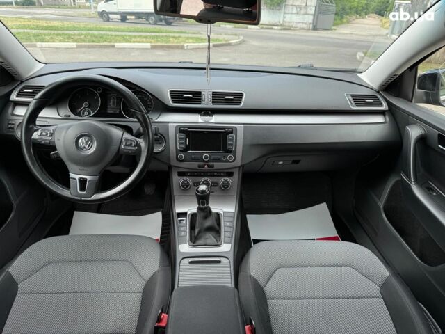 Черный Фольксваген Пассат, объемом двигателя 2 л и пробегом 226 тыс. км за 10490 $, фото 17 на Automoto.ua