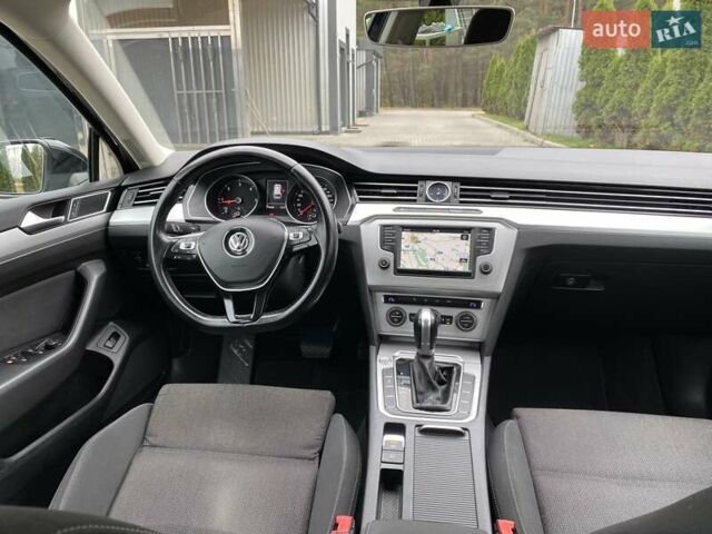 Черный Фольксваген Пассат, объемом двигателя 2 л и пробегом 270 тыс. км за 14600 $, фото 43 на Automoto.ua