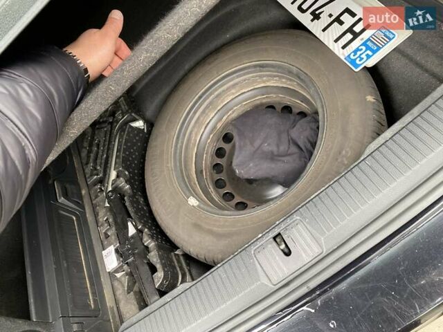 Черный Фольксваген Пассат, объемом двигателя 2 л и пробегом 270 тыс. км за 14600 $, фото 72 на Automoto.ua