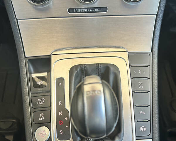 Чорний Фольксваген Пассат, об'ємом двигуна 2 л та пробігом 193 тис. км за 15299 $, фото 32 на Automoto.ua