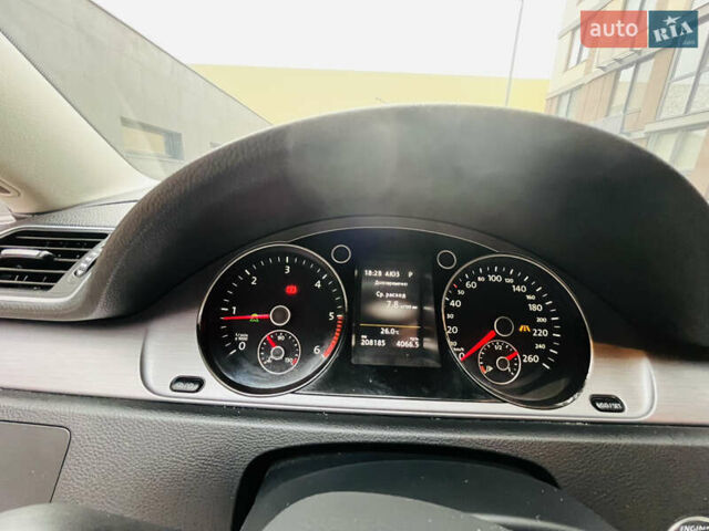 Чорний Фольксваген Пассат, об'ємом двигуна 2 л та пробігом 280 тис. км за 12700 $, фото 26 на Automoto.ua