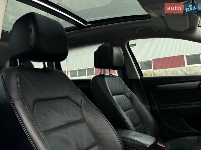 Чорний Фольксваген Пассат, об'ємом двигуна 2 л та пробігом 193 тис. км за 13500 $, фото 41 на Automoto.ua