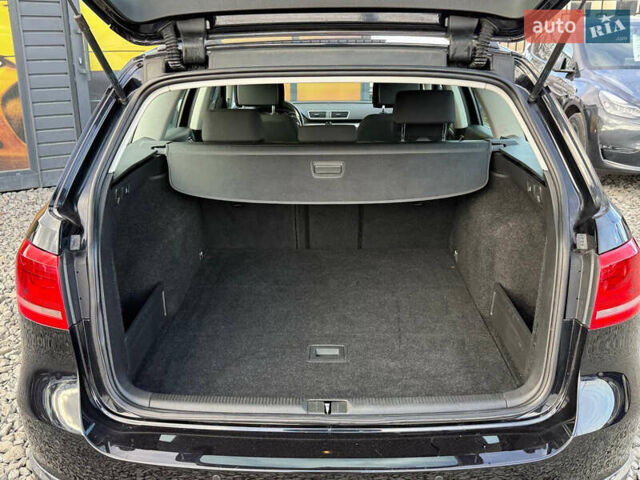 Чорний Фольксваген Пассат, об'ємом двигуна 1.6 л та пробігом 230 тис. км за 10999 $, фото 37 на Automoto.ua