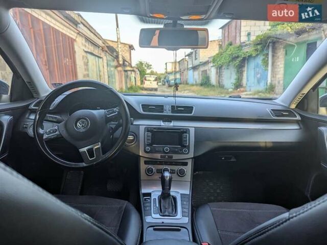 Чорний Фольксваген Пассат, об'ємом двигуна 1.6 л та пробігом 250 тис. км за 11500 $, фото 32 на Automoto.ua