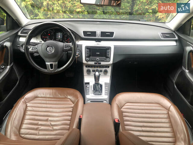 Чорний Фольксваген Пассат, об'ємом двигуна 2 л та пробігом 223 тис. км за 13990 $, фото 75 на Automoto.ua
