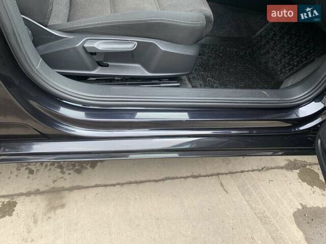 Чорний Фольксваген Пассат, об'ємом двигуна 2 л та пробігом 175 тис. км за 14950 $, фото 36 на Automoto.ua