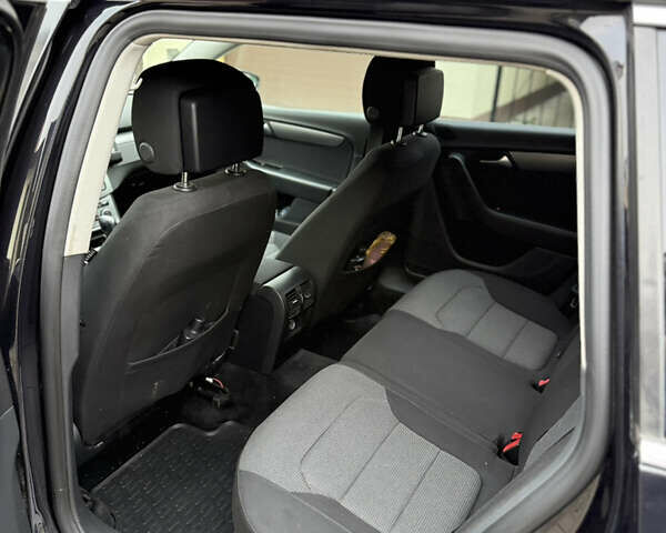 Черный Фольксваген Пассат, объемом двигателя 1.97 л и пробегом 315 тыс. км за 11300 $, фото 18 на Automoto.ua