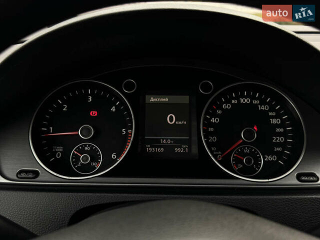 Чорний Фольксваген Пассат, об'ємом двигуна 2 л та пробігом 193 тис. км за 13500 $, фото 44 на Automoto.ua