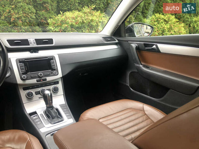 Чорний Фольксваген Пассат, об'ємом двигуна 2 л та пробігом 223 тис. км за 13990 $, фото 89 на Automoto.ua