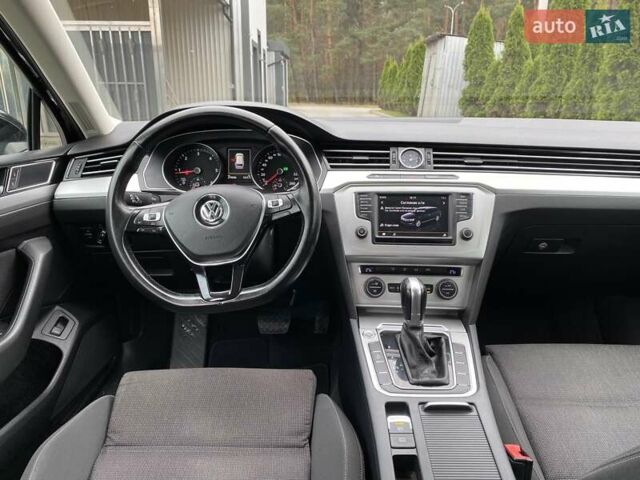 Черный Фольксваген Пассат, объемом двигателя 2 л и пробегом 270 тыс. км за 14600 $, фото 30 на Automoto.ua