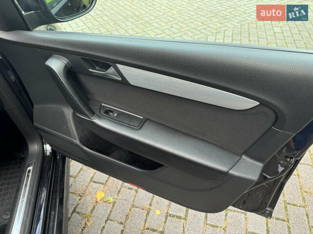 Черный Фольксваген Пассат, объемом двигателя 2 л и пробегом 235 тыс. км за 12300 $, фото 41 на Automoto.ua