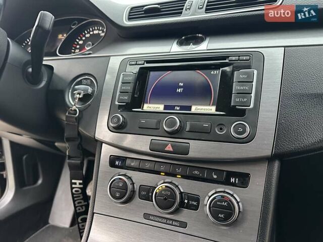 Чорний Фольксваген Пассат, об'ємом двигуна 1.97 л та пробігом 268 тис. км за 9999 $, фото 56 на Automoto.ua