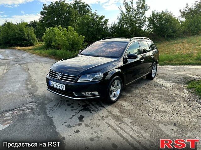 Черный Фольксваген Пассат, объемом двигателя 2 л и пробегом 300 тыс. км за 11000 $, фото 2 на Automoto.ua