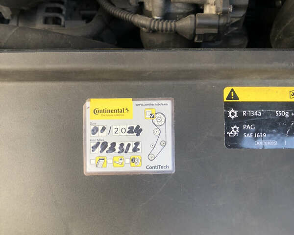 Чорний Фольксваген Пассат, об'ємом двигуна 2 л та пробігом 223 тис. км за 13990 $, фото 47 на Automoto.ua