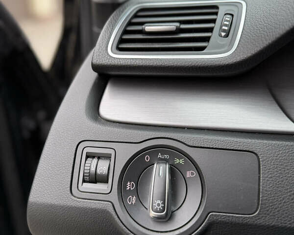 Черный Фольксваген Пассат, объемом двигателя 1.97 л и пробегом 315 тыс. км за 11300 $, фото 10 на Automoto.ua