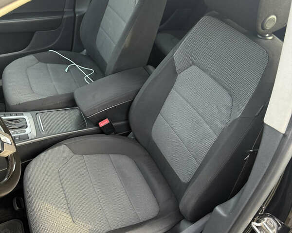 Черный Фольксваген Пассат, объемом двигателя 1.97 л и пробегом 278 тыс. км за 11400 $, фото 14 на Automoto.ua