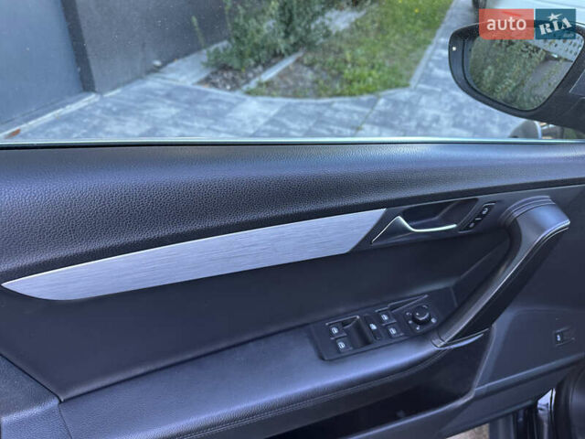 Чорний Фольксваген Пассат, об'ємом двигуна 2 л та пробігом 212 тис. км за 13850 $, фото 28 на Automoto.ua