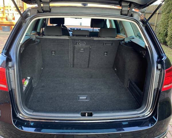 Черный Фольксваген Пассат, объемом двигателя 2 л и пробегом 248 тыс. км за 13950 $, фото 15 на Automoto.ua