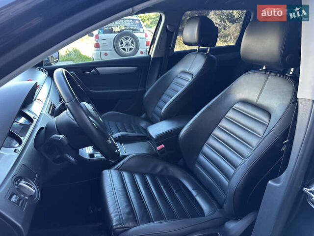 Чорний Фольксваген Пассат, об'ємом двигуна 2 л та пробігом 212 тис. км за 13850 $, фото 18 на Automoto.ua