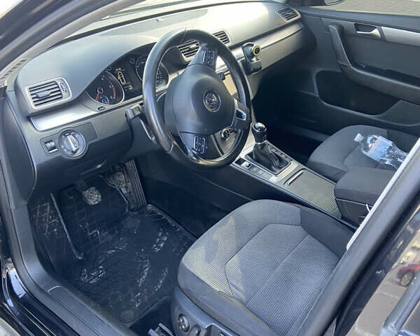 Чорний Фольксваген Пассат, об'ємом двигуна 1.97 л та пробігом 200 тис. км за 12300 $, фото 7 на Automoto.ua