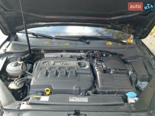 Черный Фольксваген Пассат, объемом двигателя 1.97 л и пробегом 352 тыс. км за 14500 $, фото 3 на Automoto.ua