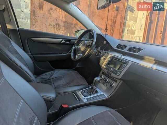 Чорний Фольксваген Пассат, об'ємом двигуна 1.6 л та пробігом 250 тис. км за 11500 $, фото 38 на Automoto.ua