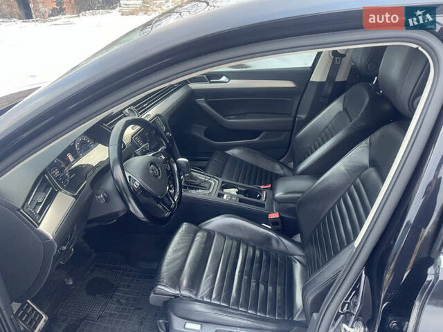 Черный Фольксваген Пассат, объемом двигателя 1.97 л и пробегом 356 тыс. км за 13700 $, фото 15 на Automoto.ua