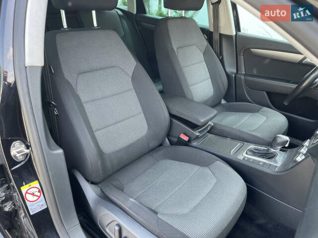 Черный Фольксваген Пассат, объемом двигателя 1.4 л и пробегом 260 тыс. км за 10900 $, фото 26 на Automoto.ua