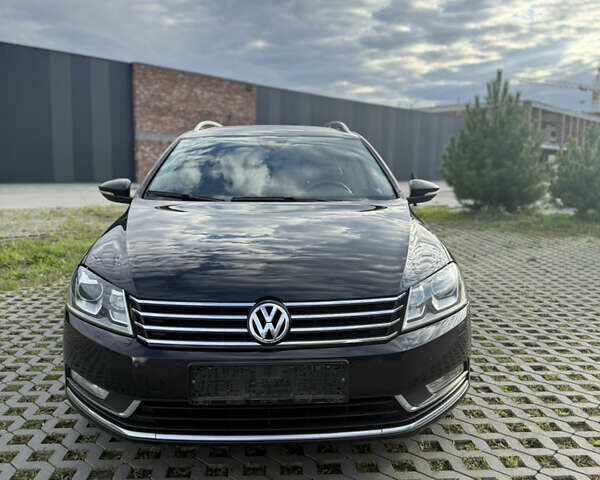 Черный Фольксваген Пассат, объемом двигателя 1.97 л и пробегом 278 тыс. км за 11400 $, фото 8 на Automoto.ua