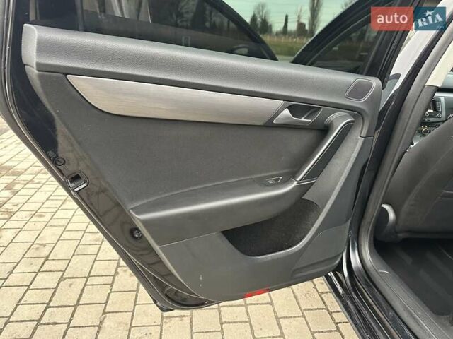 Чорний Фольксваген Пассат, об'ємом двигуна 1.97 л та пробігом 268 тис. км за 9999 $, фото 45 на Automoto.ua